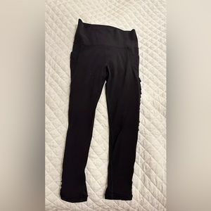 🖤ATHLETA🖤 side mesh detailing size medium